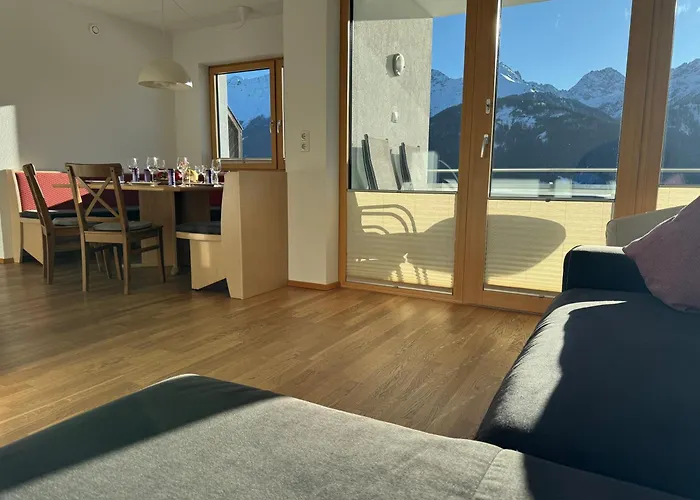 Apartstark Apartment *