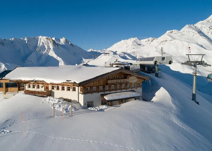 Apartstark Apartment *